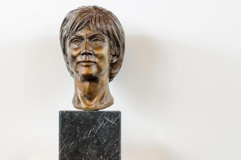 Portrait Sculpture of The Rt. Hon. Beverley McLachlin, P.C. 