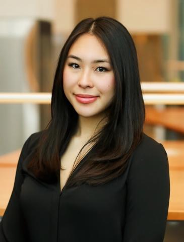 Vivian Thieu photo