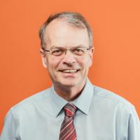 Bruce MacDougall