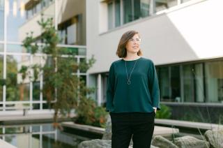 Dr. Jocelyn Stacey